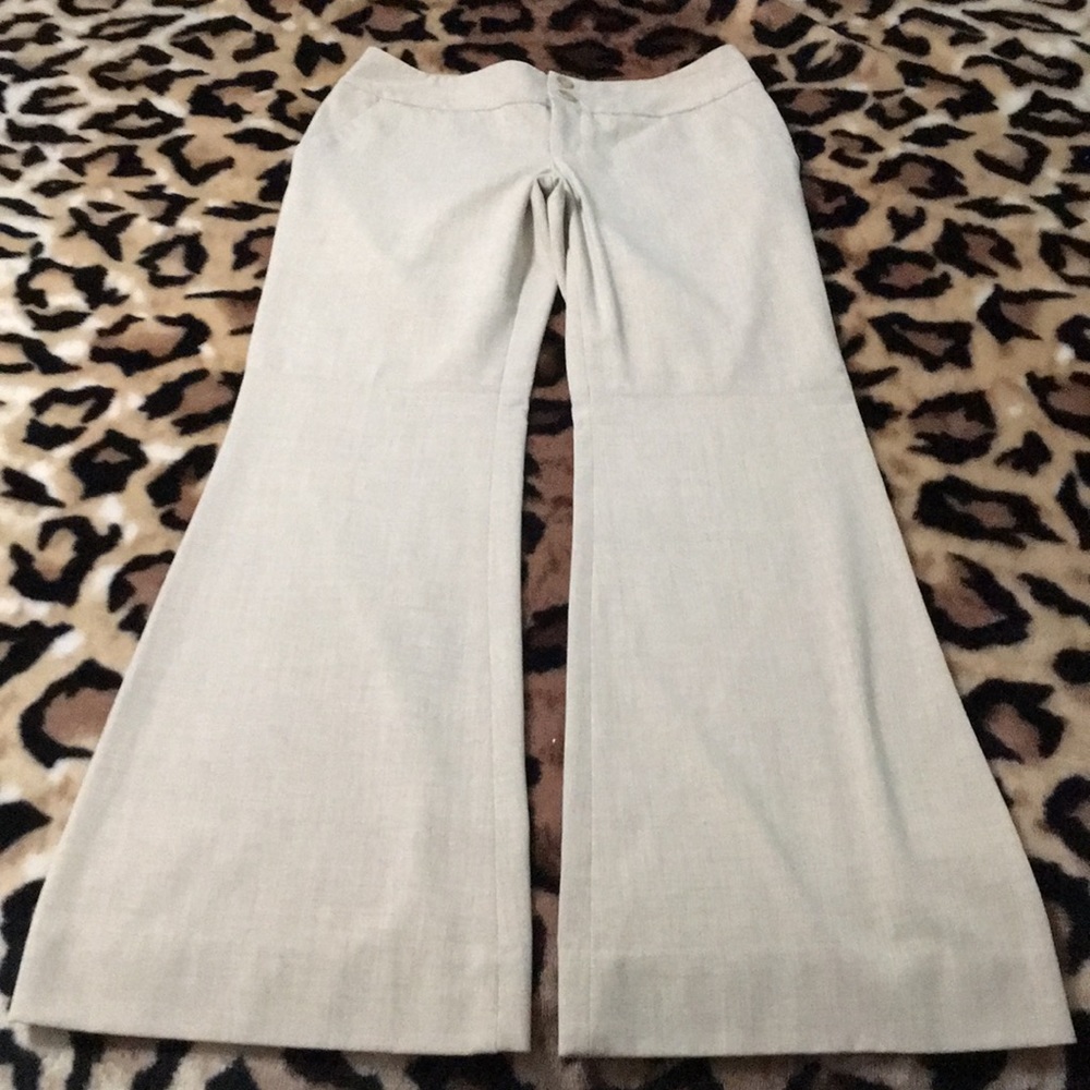 Gently used slacks size 8 in khaki color